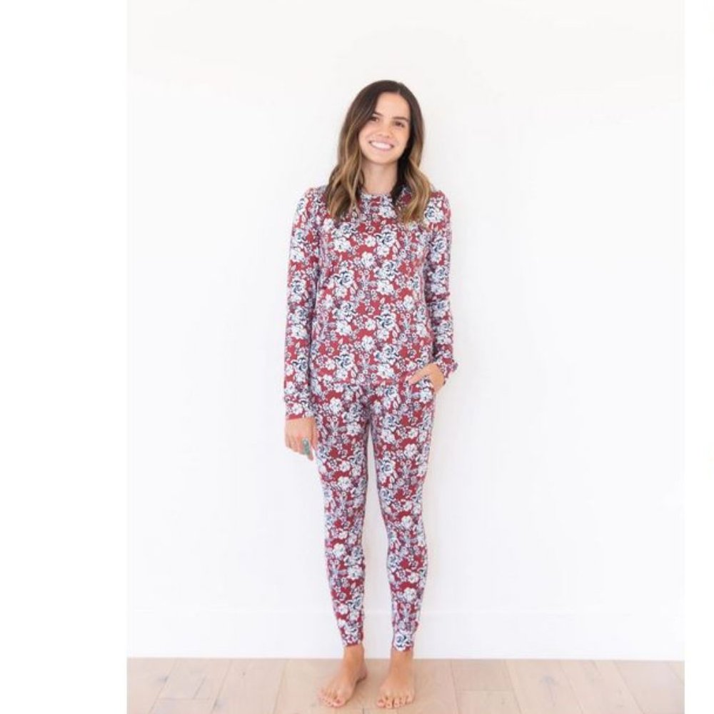 NEW! Cozys Floral Long Sleeve SET in DARK RUST / NAVY FLORAL (S)